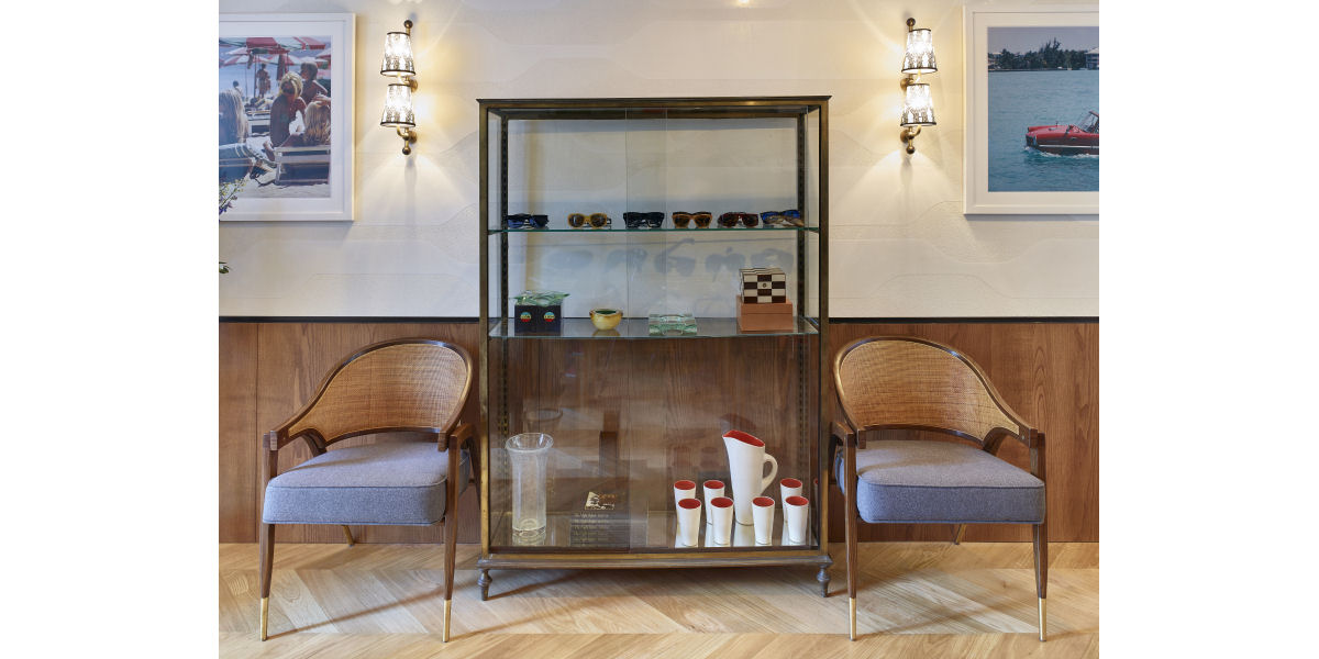 restaurant/retail space refit